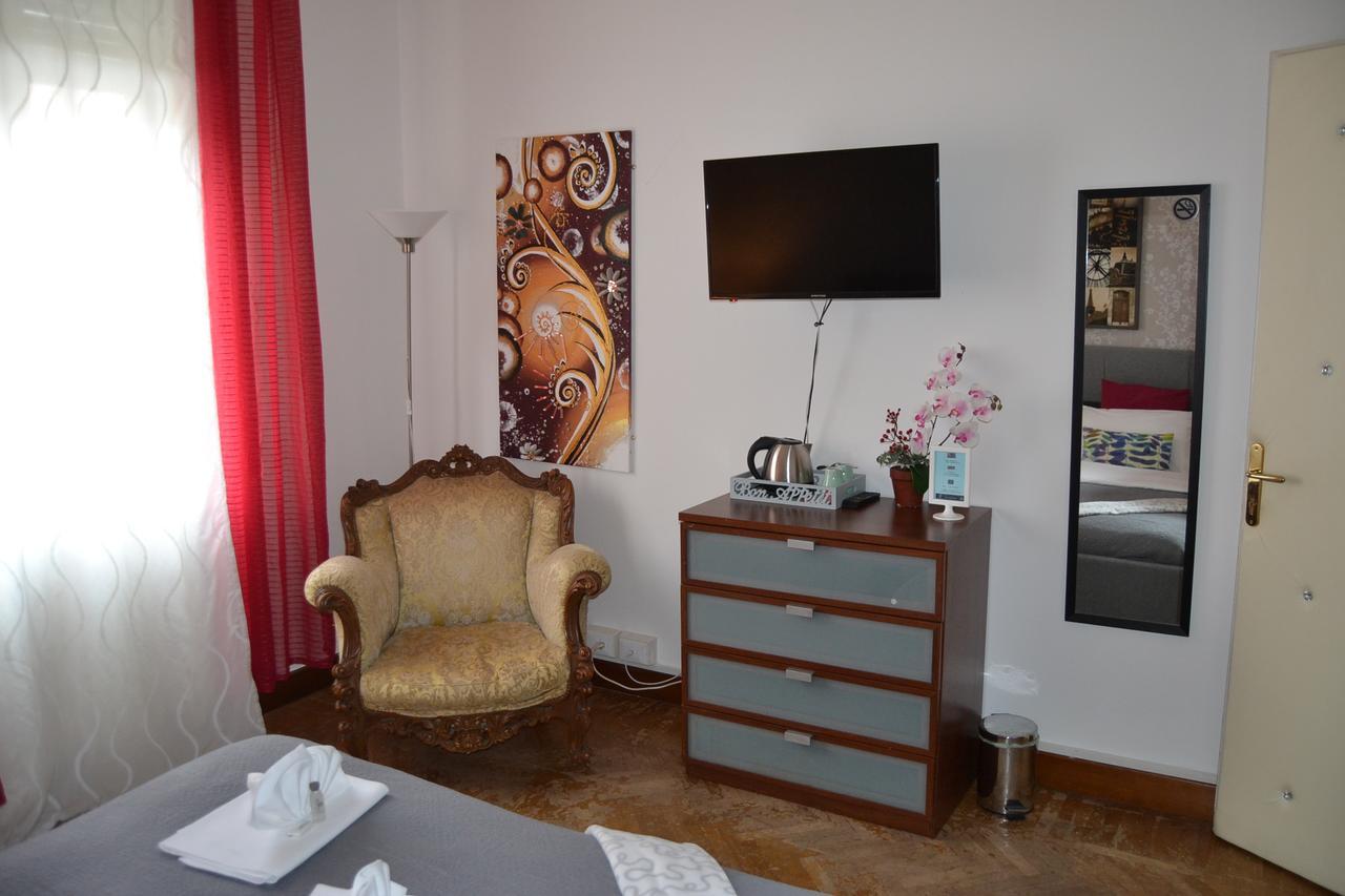 Central Avenue B&B Bologne Extérieur photo