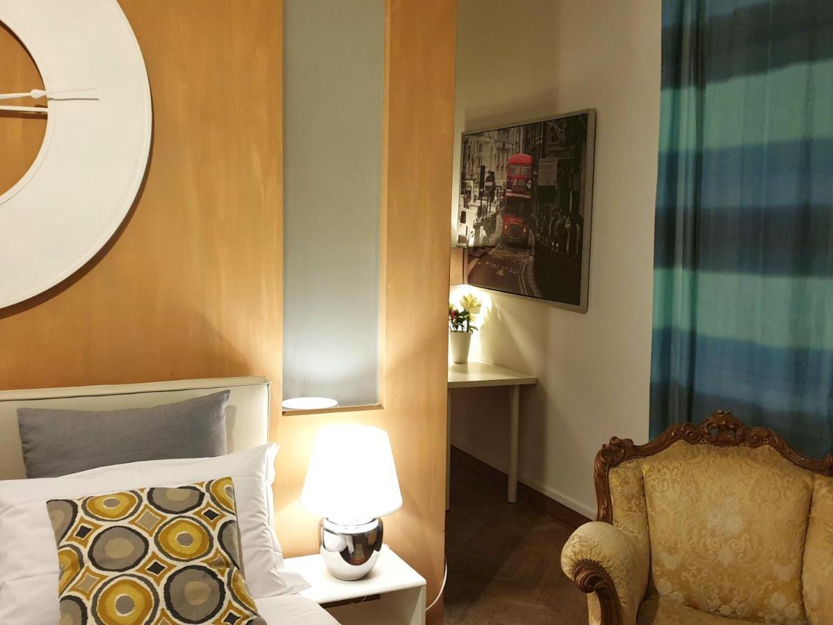 Central Avenue B&B Bologne Extérieur photo